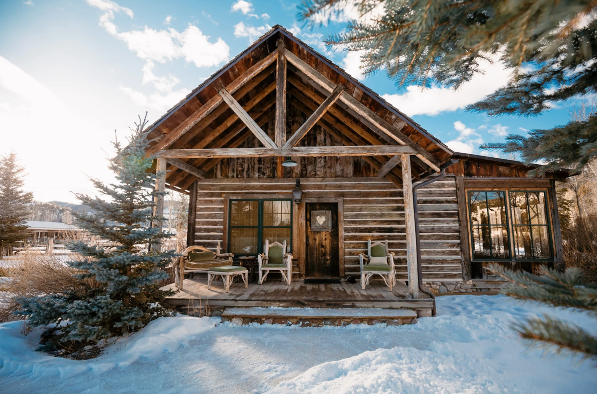 A Montana cowboy ranch wrangles adventure and comfort